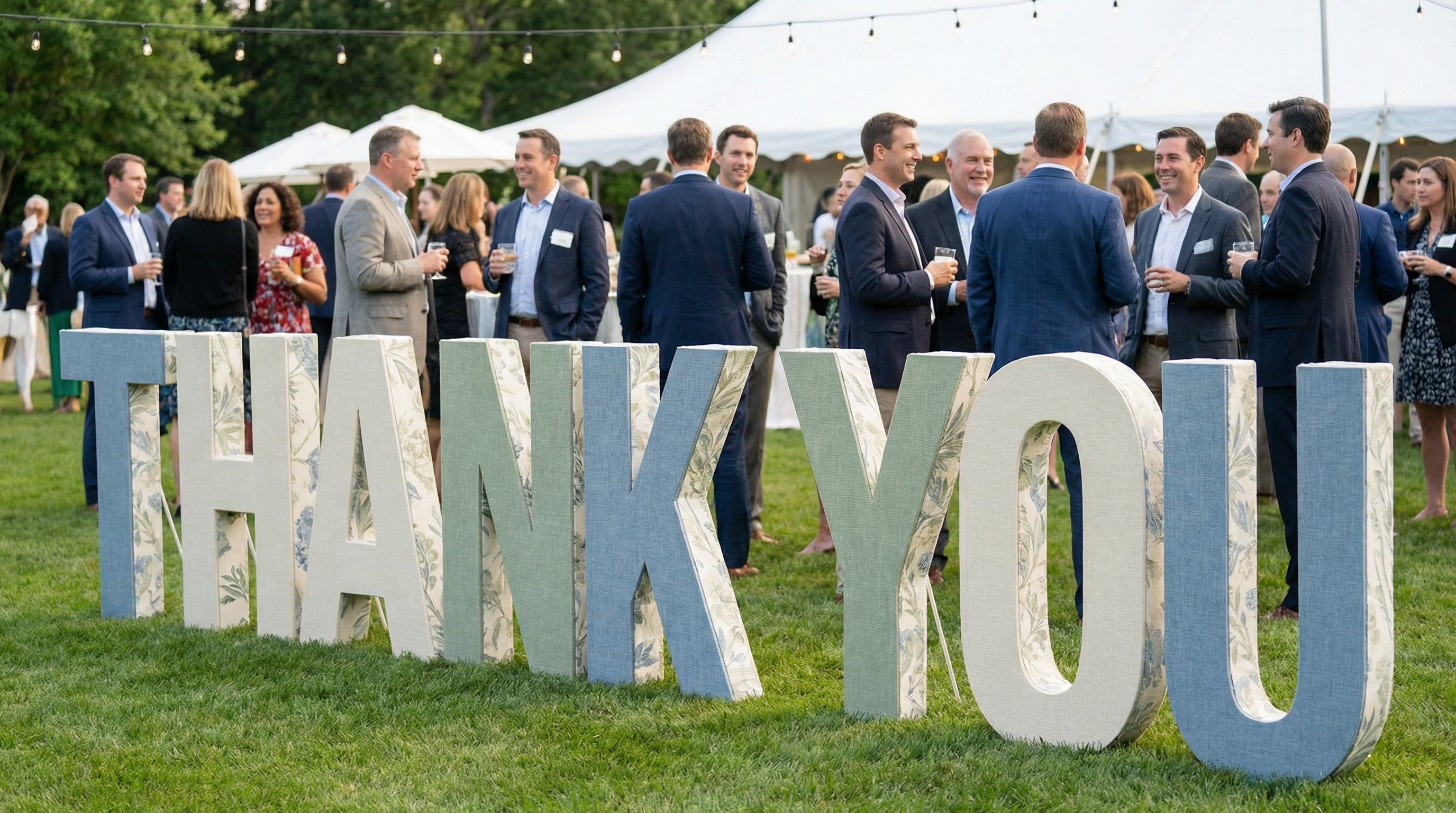 Freestanding 3D Words & Phrases Display Stand