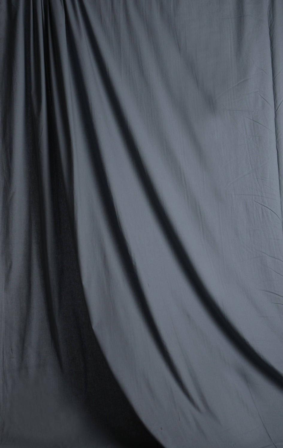 Solid Gray Muslin Photography Backdrop - Backdropsource